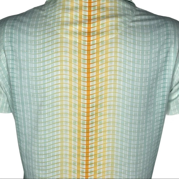 Nike Golf Shirt Button Front Short Sleeve Golf Shirt Size Small - Picture 6 of 6